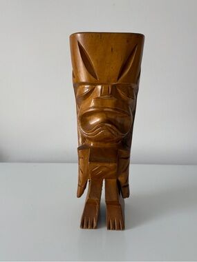 1979 Oahu Hawaii Carved Milo Wood Tiki 12” Tall Vintage Retro